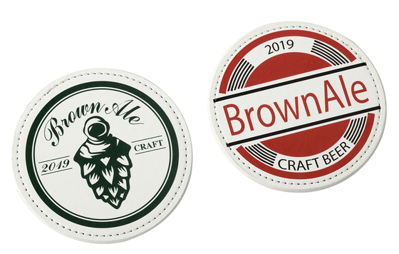 Absorbierende Getränkeuntersetzer-Set aus mehrfarbigem Kork/PU-Material für eine farbenfrohe Tischdekoration