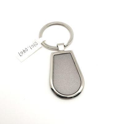 Silber Metall Schlüsselhalter als Foto in Silber erhältlich