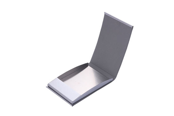 Metall/PU Visitenkartenhalter mit Schnappverschluss Professionelles und elegantes Design