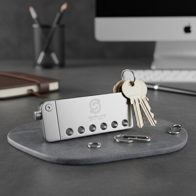 Guter Preis Dauerhafter Schlüsselanbieter aus Stahl mit individuellem Logo ideal für sicheres Schlüsselhalten und Corporate Identity Display Online